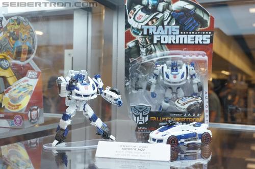 BotCon 2012: Transformers Generation "Fall of Cybertron" product display - Transformers Event: DSC06090