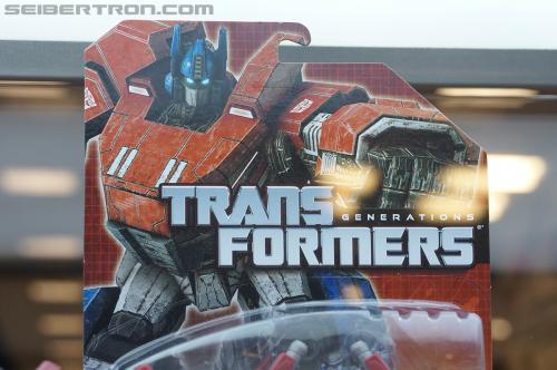 BotCon 2012: Transformers Generation "Fall of Cybertron" product display - Transformers Event: DSC06095