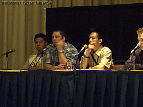 BotCon 2004: Dreamwave Crew - Transformers Event: The Dreamwave team panel answering some questions