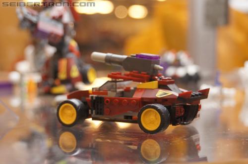 BotCon 2012: Transformers Kre-o product display - Transformers Event: DSC06366