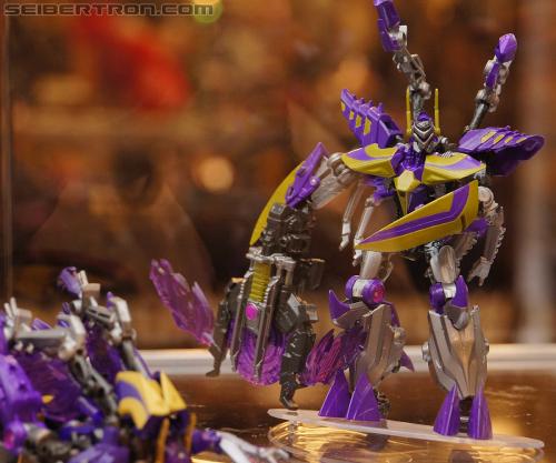 BotCon 2012: Transformers Generation "Fall of Cybertron" product display #2 - Transformers Event: DSC06987