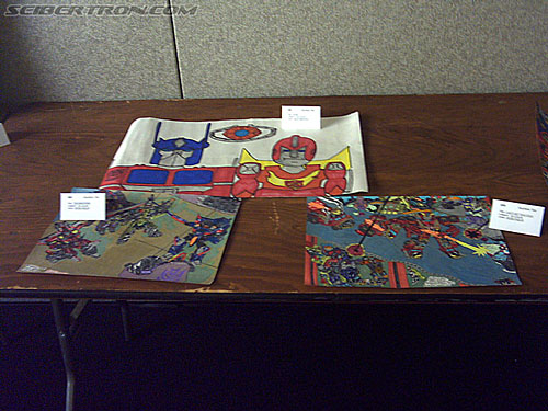 BotCon 2004: Fan Creative Pieces - Transformers Event: Art room display