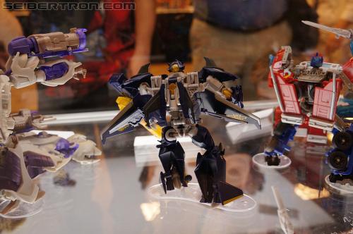 BotCon 2012: Transformers Prime product displays #2 - Transformers Event: DSC07006