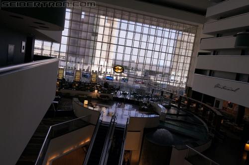 BotCon 2012: Miscellaneous and People gallery - Transformers Event: DSC05692