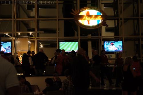 BotCon 2012: Miscellaneous and People gallery - Transformers Event: DSC06931