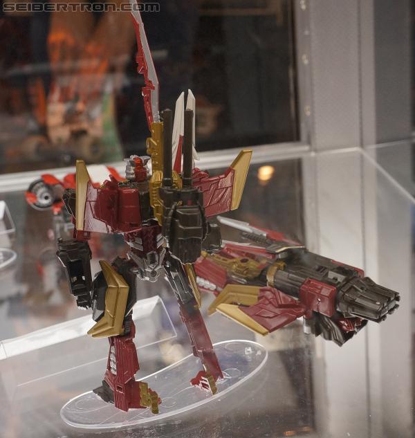 SDCC 2012: Transformers Generations: Fall of Cybertron - Transformers Event: DSC01477