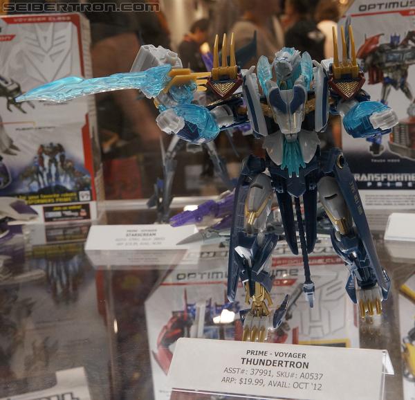 Transformers Prime Voyagers Ultra Magnus and Thundertron Sighted at Retail