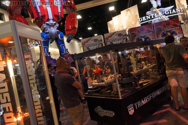 SDCC 2012: Transformers Prime - Transformers Event: DSC01386