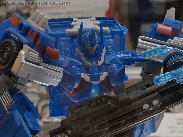 SDCC 2012: Transformers Prime - Transformers Event: DSC02053b