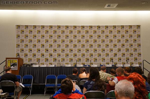 SDCC 2012: IDW's Panels - Transformers Event: DSC01528