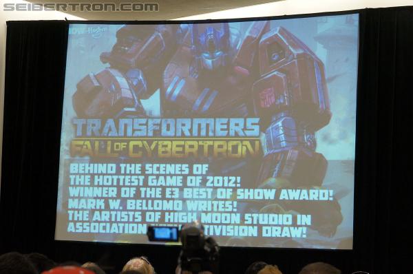 SDCC 2012: IDW's Panels - Transformers Event: DSC01593