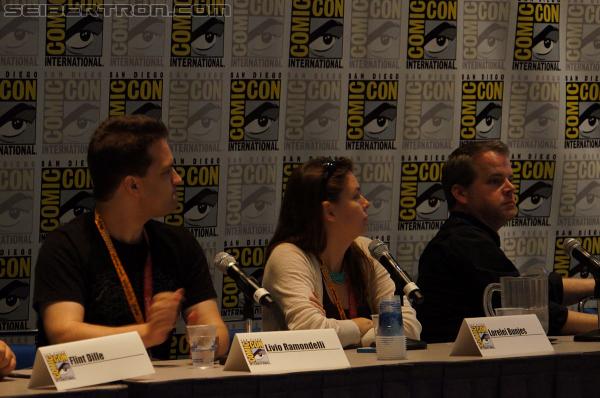 SDCC 2012: IDW's Panels - Transformers Event: DSC02802