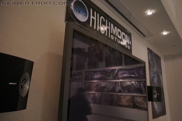 SDCC 2012: High Moon Studios tour for Transformers fansites - Transformers Event: DSC01199