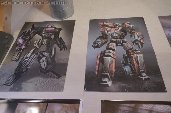 SDCC 2012: High Moon Studios tour for Transformers fansites - Transformers Event: DSC01210