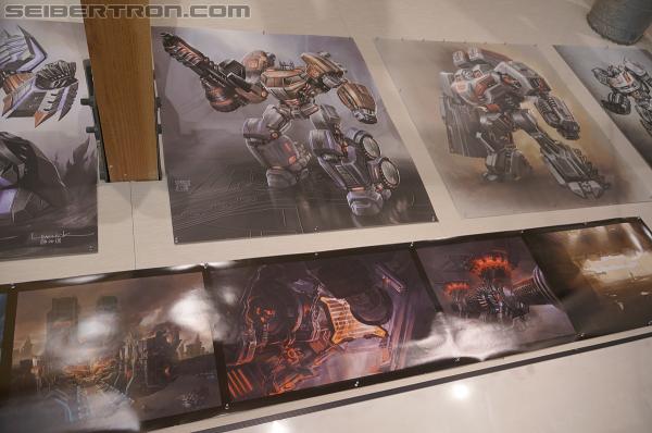 SDCC 2012: High Moon Studios tour for Transformers fansites - Transformers Event: DSC01212