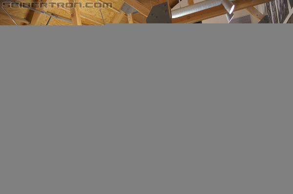 SDCC 2012: High Moon Studios tour for Transformers fansites - Transformers Event: DSC01221