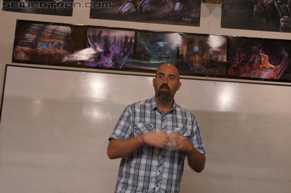 SDCC 2012: High Moon Studios tour for Transformers fansites - Transformers Event: DSC01224