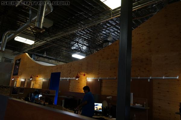 SDCC 2012: High Moon Studios tour for Transformers fansites - Transformers Event: DSC01234