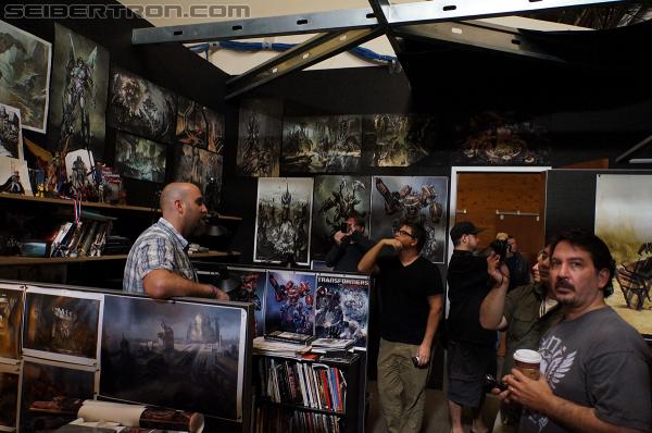 SDCC 2012: High Moon Studios tour for Transformers fansites - Transformers Event: DSC01239