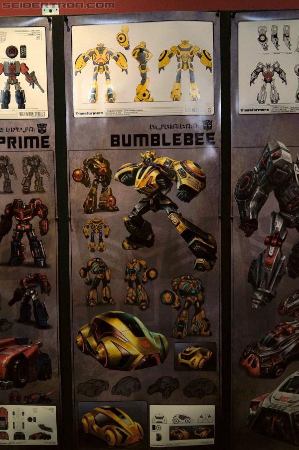 SDCC 2012: High Moon Studios tour for Transformers fansites - Transformers Event: DSC01248