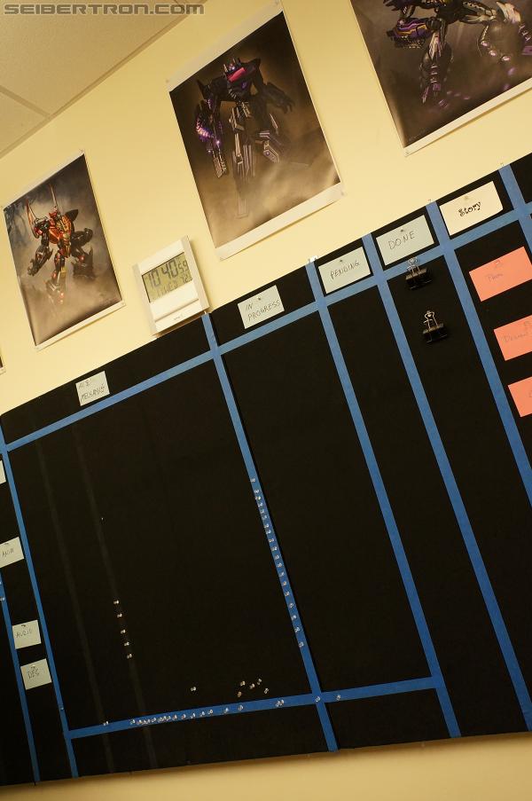 SDCC 2012: High Moon Studios tour for Transformers fansites - Transformers Event: DSC01254