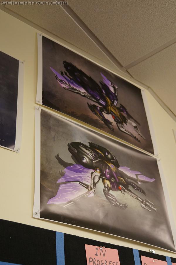 SDCC 2012: High Moon Studios tour for Transformers fansites - Transformers Event: DSC01269