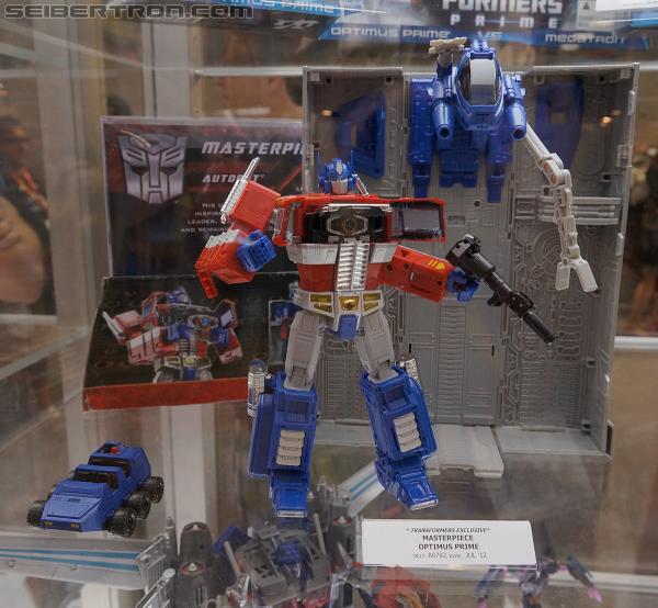 SDCC 2012: Transformers Masterpieces - Transformers Event: DSC02137