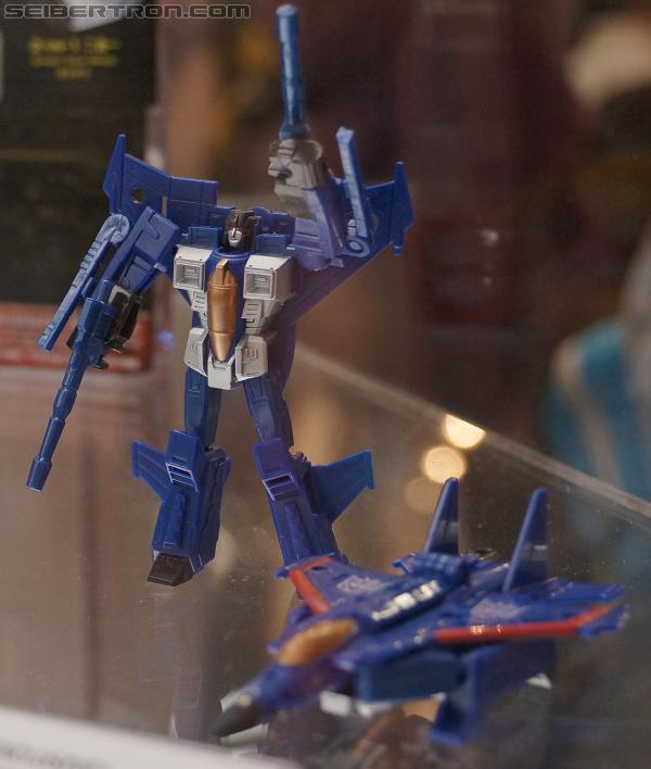 SDCC 2012: Transformers Generations China Imports - Transformers Event: DSC01985a
