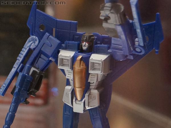 SDCC 2012: Transformers Generations China Imports - Transformers Event: DSC01985b