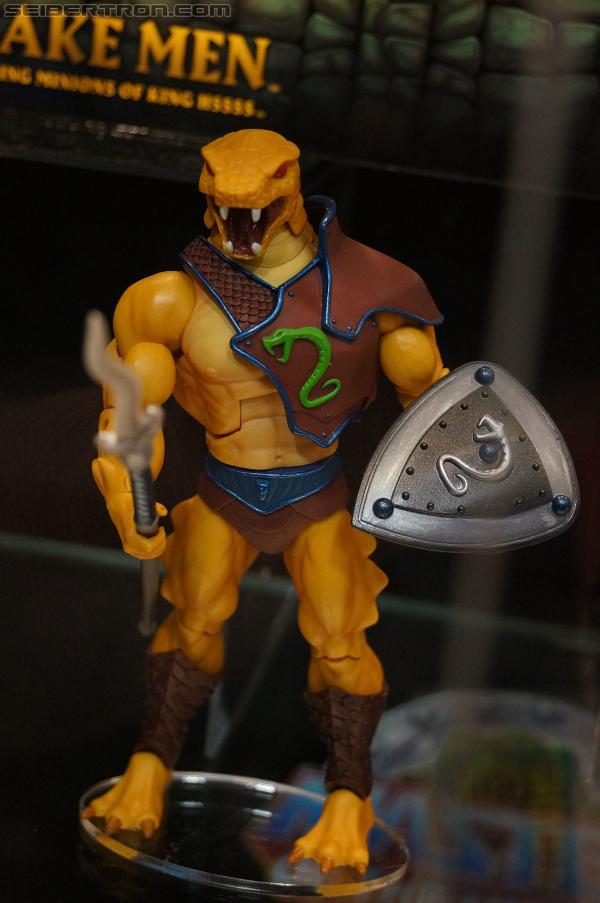 SDCC 2012: Masters of the Universe Classics from Mattel - Transformers Event: DSC03330