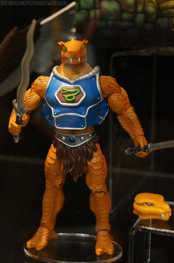 SDCC 2012: Masters of the Universe Classics from Mattel - Transformers Event: DSC03331