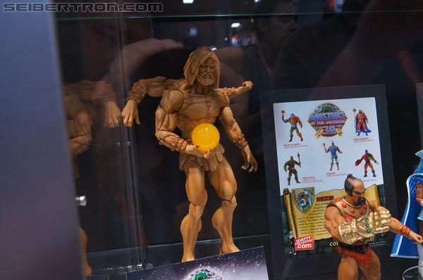 SDCC 2012: Masters of the Universe Classics from Mattel - Transformers Event: DSC03348