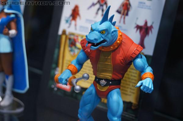 SDCC 2012: Masters of the Universe Classics from Mattel - Transformers Event: DSC03366