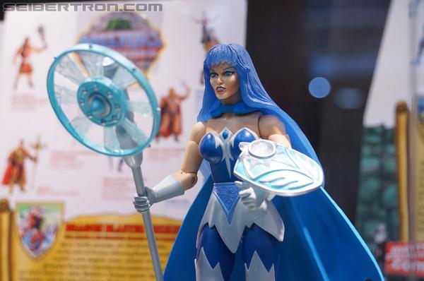 SDCC 2012: Masters of the Universe Classics from Mattel - Transformers Event: DSC03389