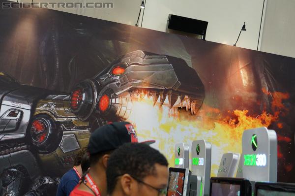 SDCC 2012: Activision Fall of Cybertron Panel and Booth - Transformers Event: DSC01697