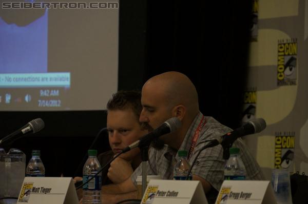 SDCC 2012: Activision Fall of Cybertron Panel and Booth - Transformers Event: DSC02663