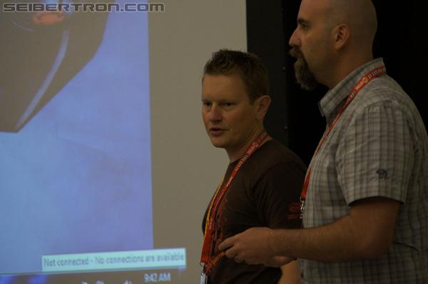 SDCC 2012: Activision Fall of Cybertron Panel and Booth - Transformers Event: DSC02672