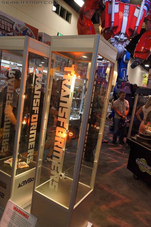 SDCC 2012: Hasbro's Display Area - Transformers Event: DSC01385