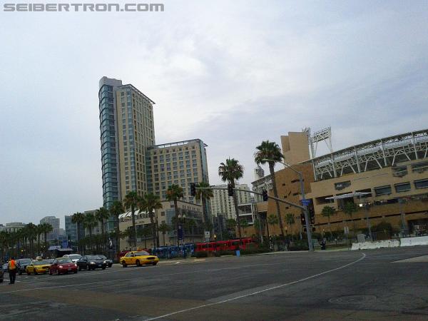 SDCC 2012: San Diego Comic-Con - Transformers Event: IMG 20120712 090101