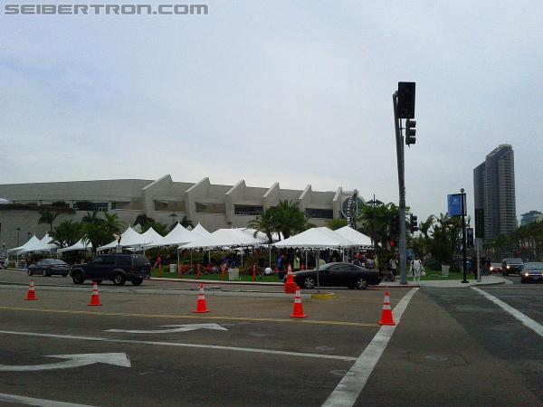 SDCC 2012: San Diego Comic-Con - Transformers Event: IMG 20120712 090106