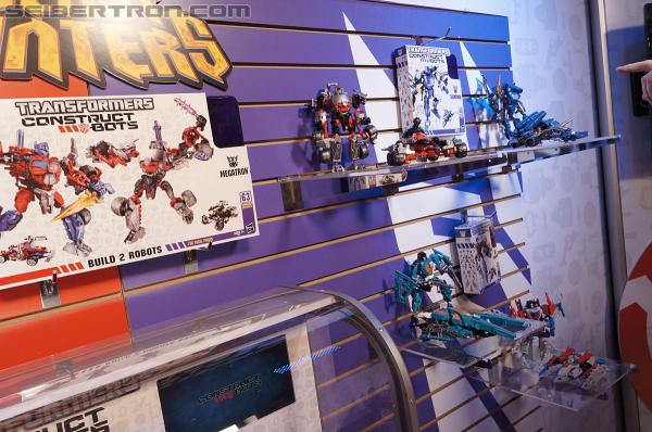 Toy Fair 2013: Transformers Construct-Bots - Transformers Event: DSC02223