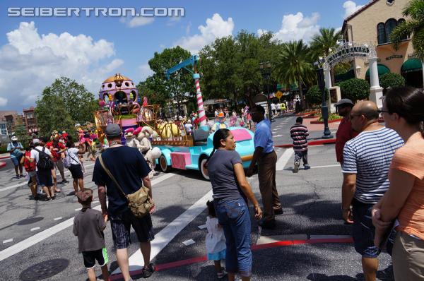 Transformers: The Ride - 3D Grand Opening at Universal Orlando Resort: Universal Studios Florida - Transformers Event: DSC03845