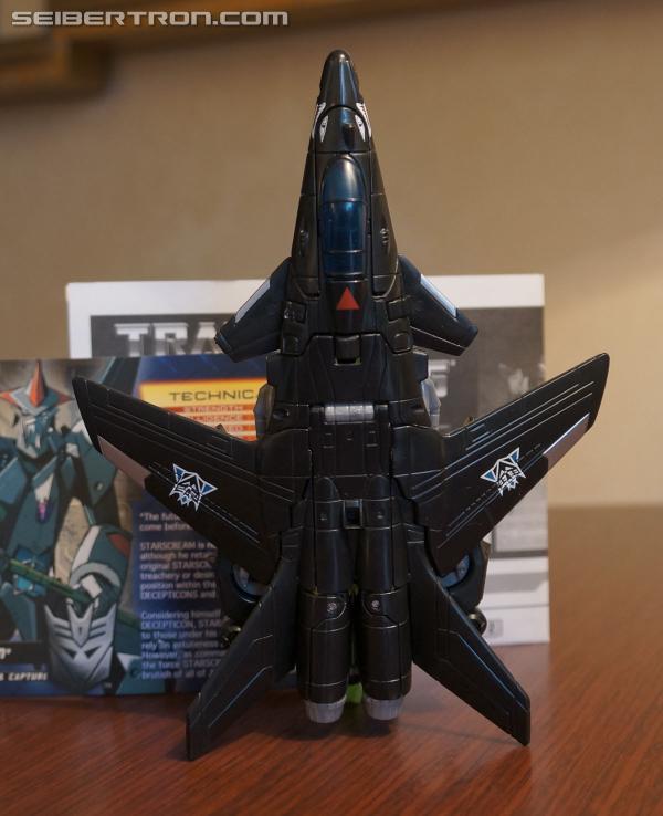 BotCon 2013: Exclusives - Transformers Event: Botcon 2013 004