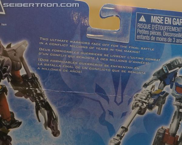 BotCon 2013: Hasbro Display: Beast Hunters and Beast Hunters Predacons Rising - Transformers Event: DSC06504a