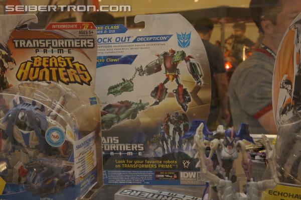 BotCon 2013: Hasbro Display: Beast Hunters and Beast Hunters Predacons Rising - Transformers Event: DSC16365