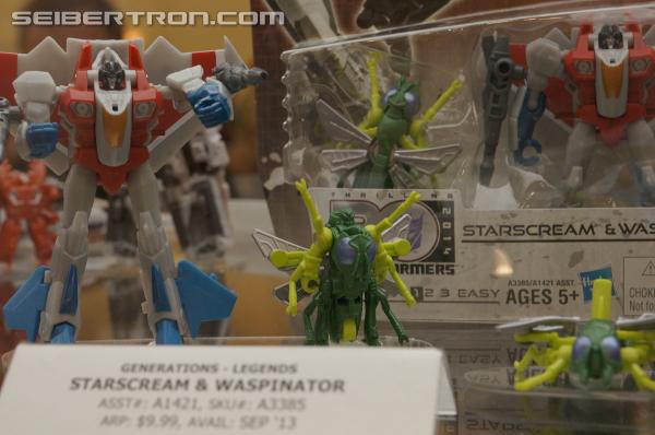 BotCon 2013: Hasbro Display: Generations - Transformers Event: DSC06245