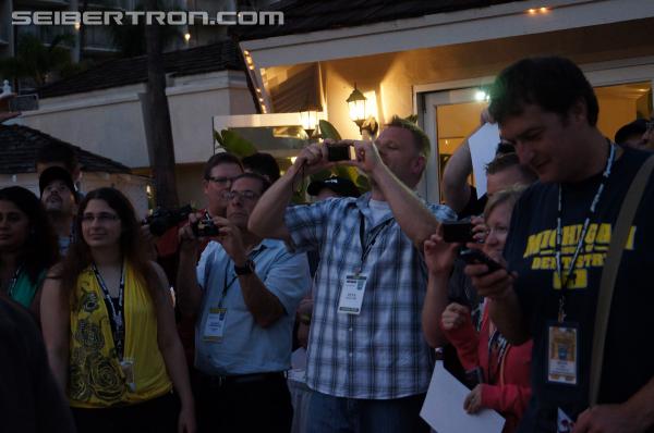 BotCon 2013: Golden Ticket Reception - Transformers Event: DSC06671