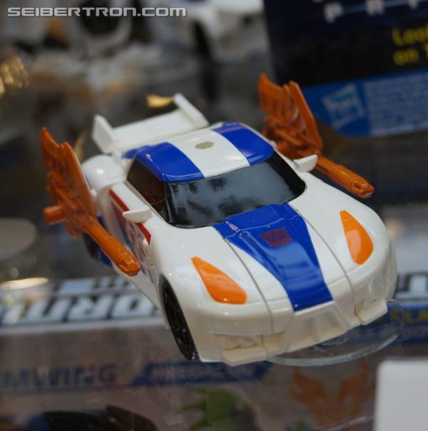 BotCon 2013: Upcoming Transformers Prime Beast Hunters products - Transformers Event: DSC06831