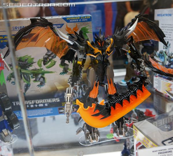 BotCon 2013 Coverage: Transformers Prime Beast Hunters on Display