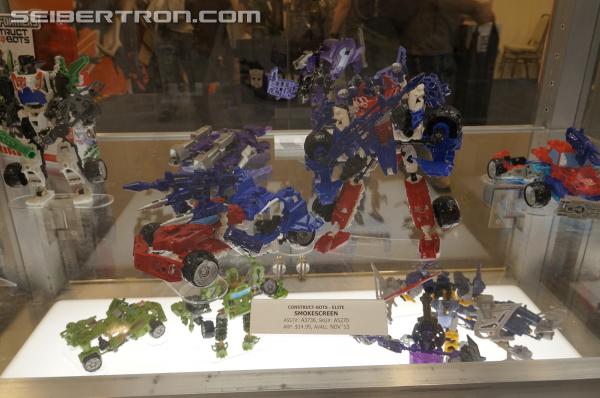 BotCon 2013: Hasbro Display: Construct-Bots - Transformers Event: DSC06397